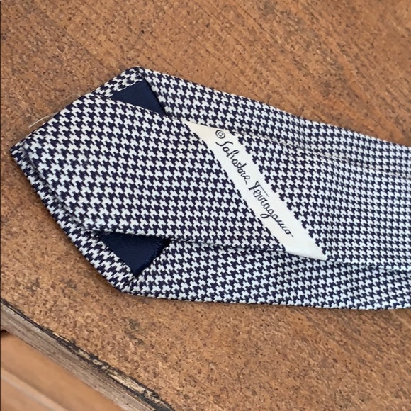 Salvatore Ferragamo Tie (Navy Gingham) - Picture 3 of 5